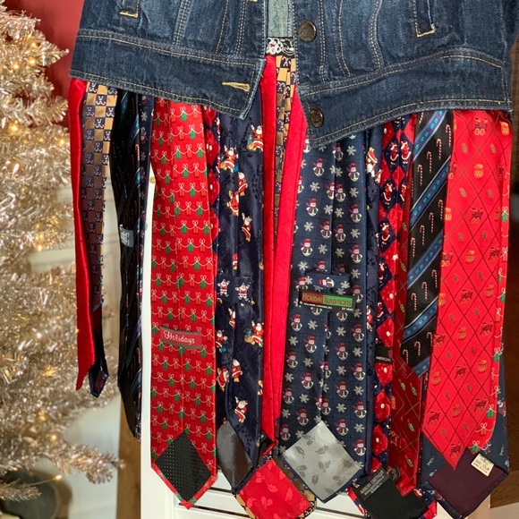 🎄Upcycled Vintage Christmas Denim Gypsy Ooak - Picture 5 of 9